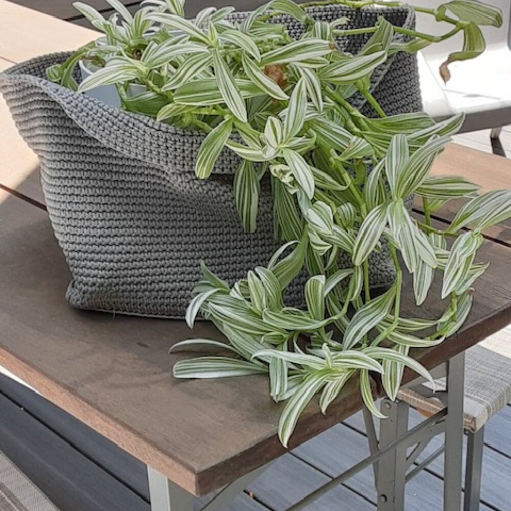 Grey Malleable Wicker Basket - Picture 3 of 8